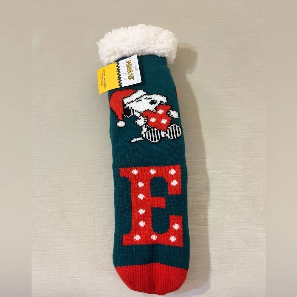 Peanuts Snoopy Sherpa-Lined Christmas Socks Cozy Plush Holiday Loungewear Gift